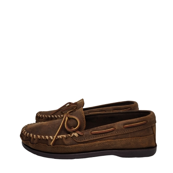 Minnetonka Women's Leather Double Bottom Hardsole Moccasins - 8 - Picture 1 of 7